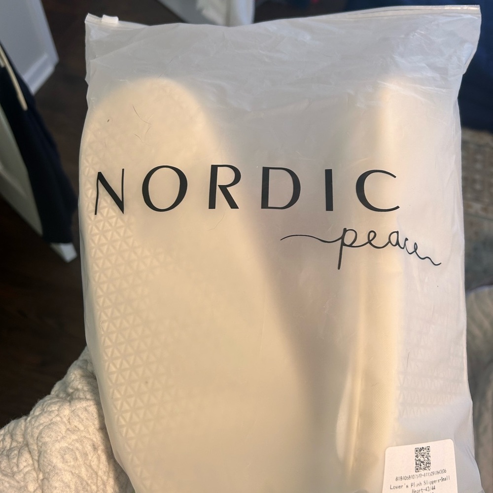 Nordic peace slippers - Picture 4 of 4